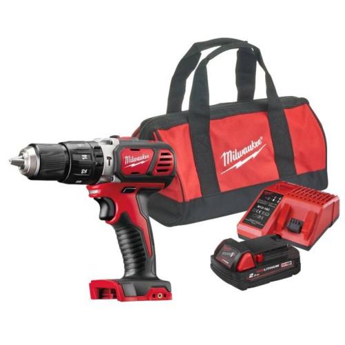 Berbequim com percussão Milwaukee M18 BPD-0 + 1 bat + carregador + bolsa de transporte